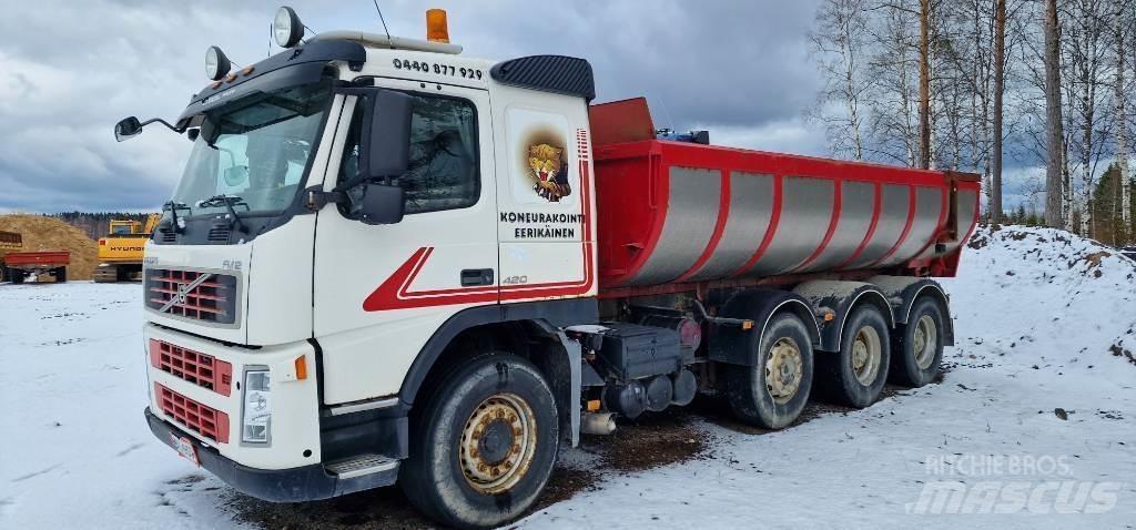 Volvo FM12 420 Tipper trucks