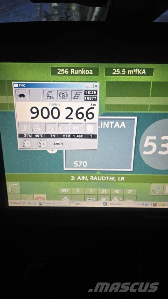 John Deere 770 D Harvesters