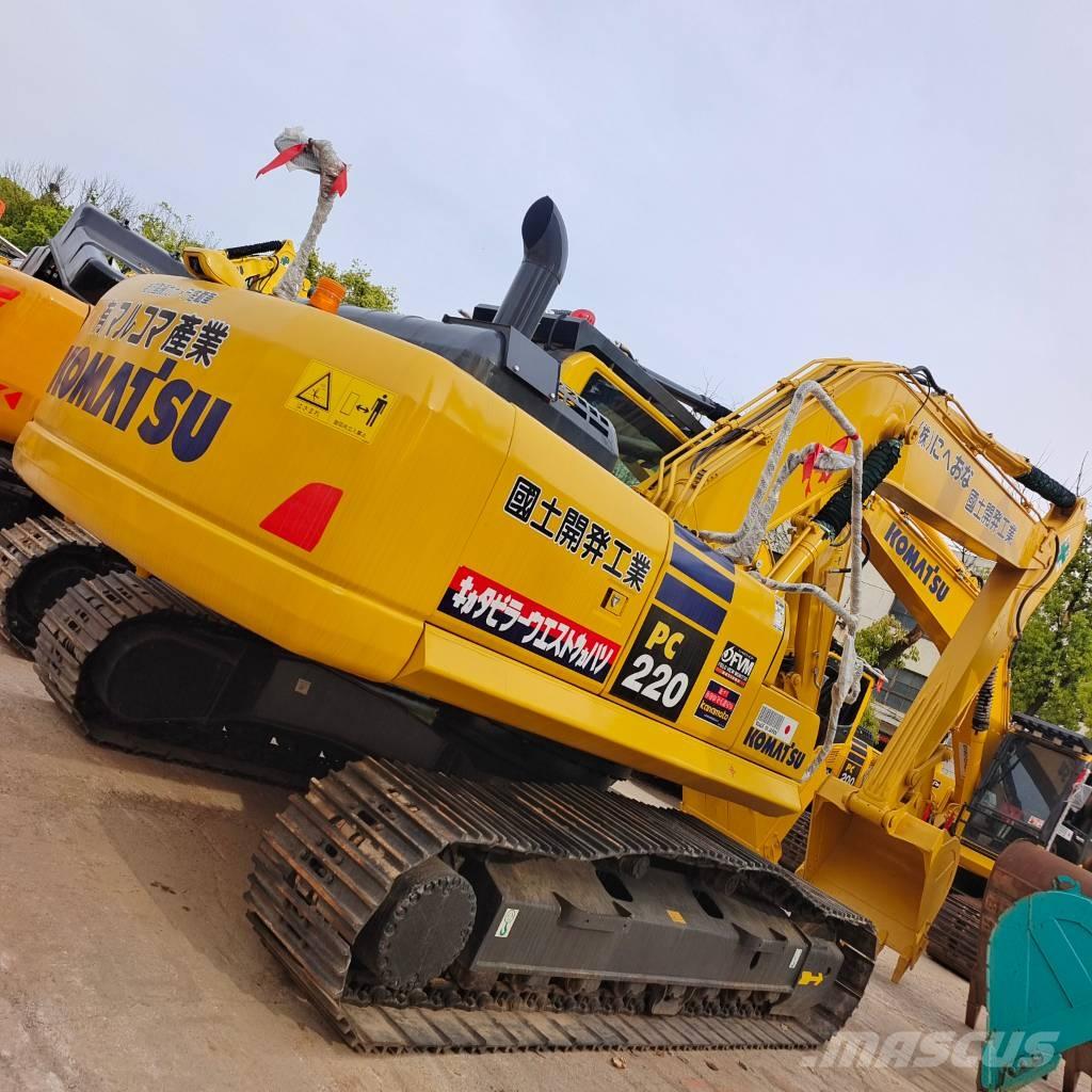 Komatsu PC 220-8 Crawler excavators
