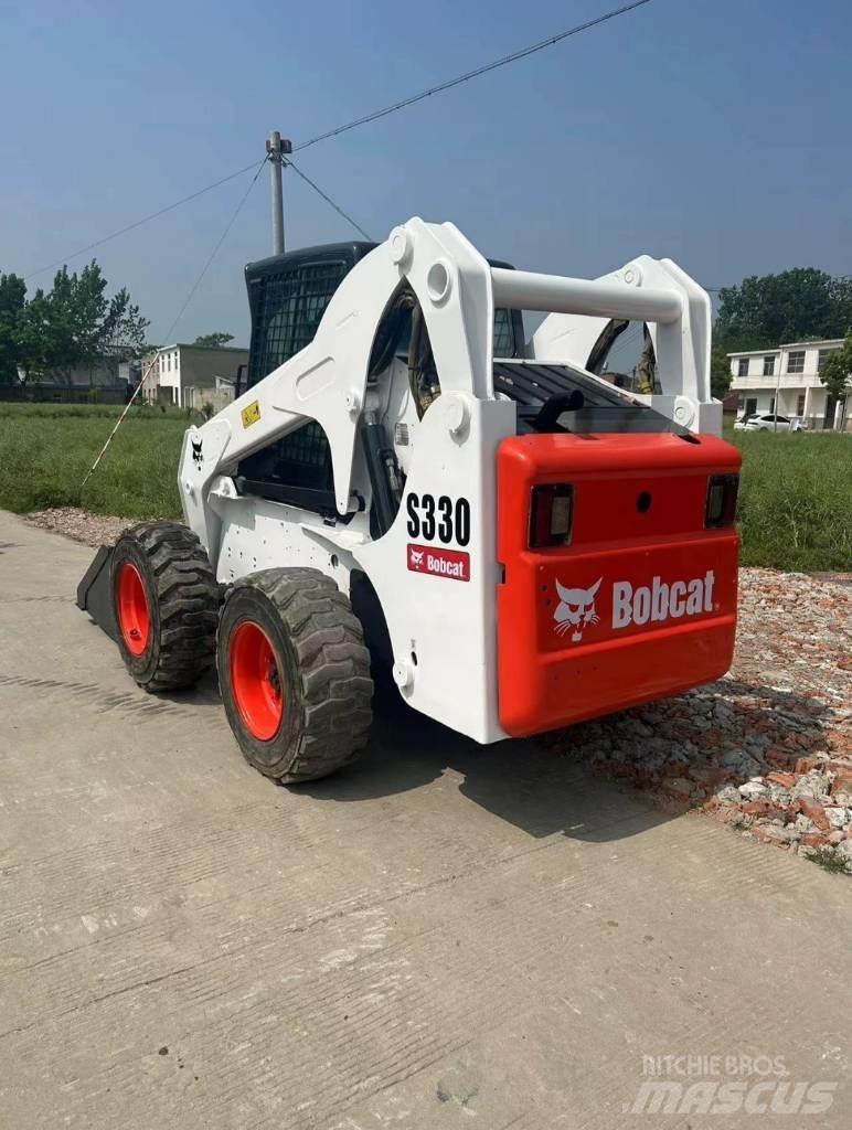 Bobcat S 330 Skid steer loaders