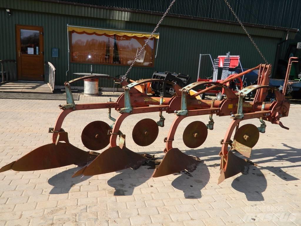 Kverneland 4 Conventional ploughs