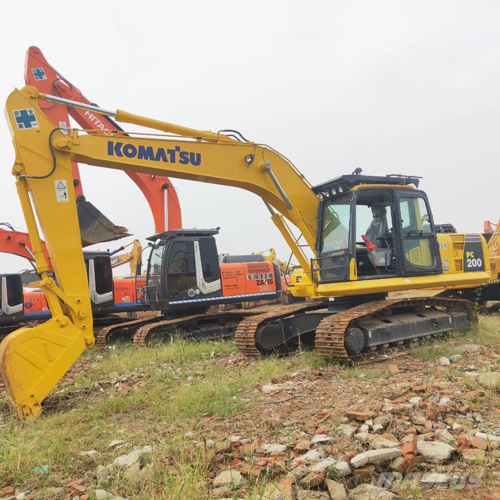 Komatsu PC200-8 Crawler excavators