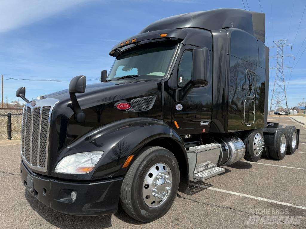 Peterbilt 579 Tractor Units