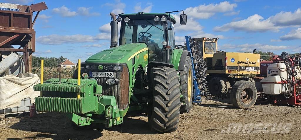 John Deere 8530 Tractors