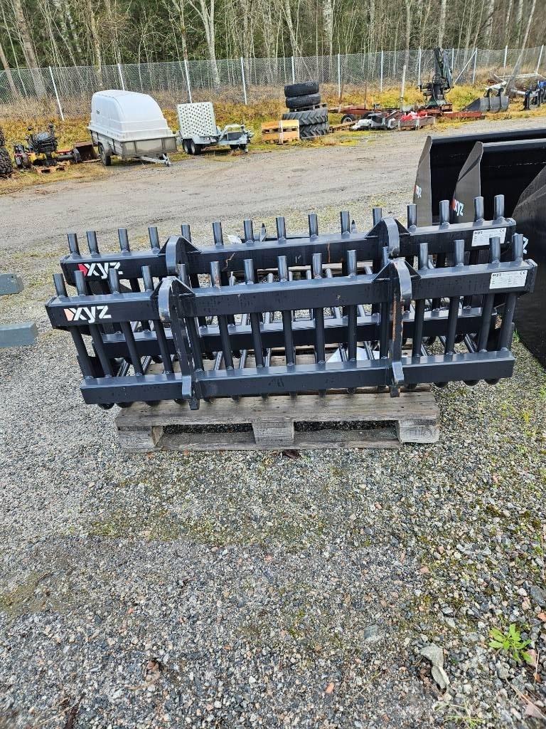 XYZ Stengrep Front loader accessories