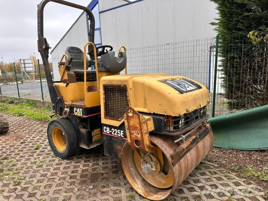 CAT CB-225E Other rollers