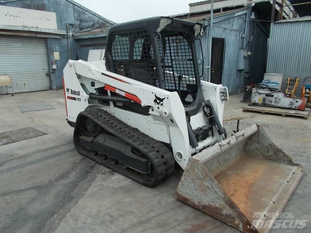 Bobcat T550 Skid steer loaders