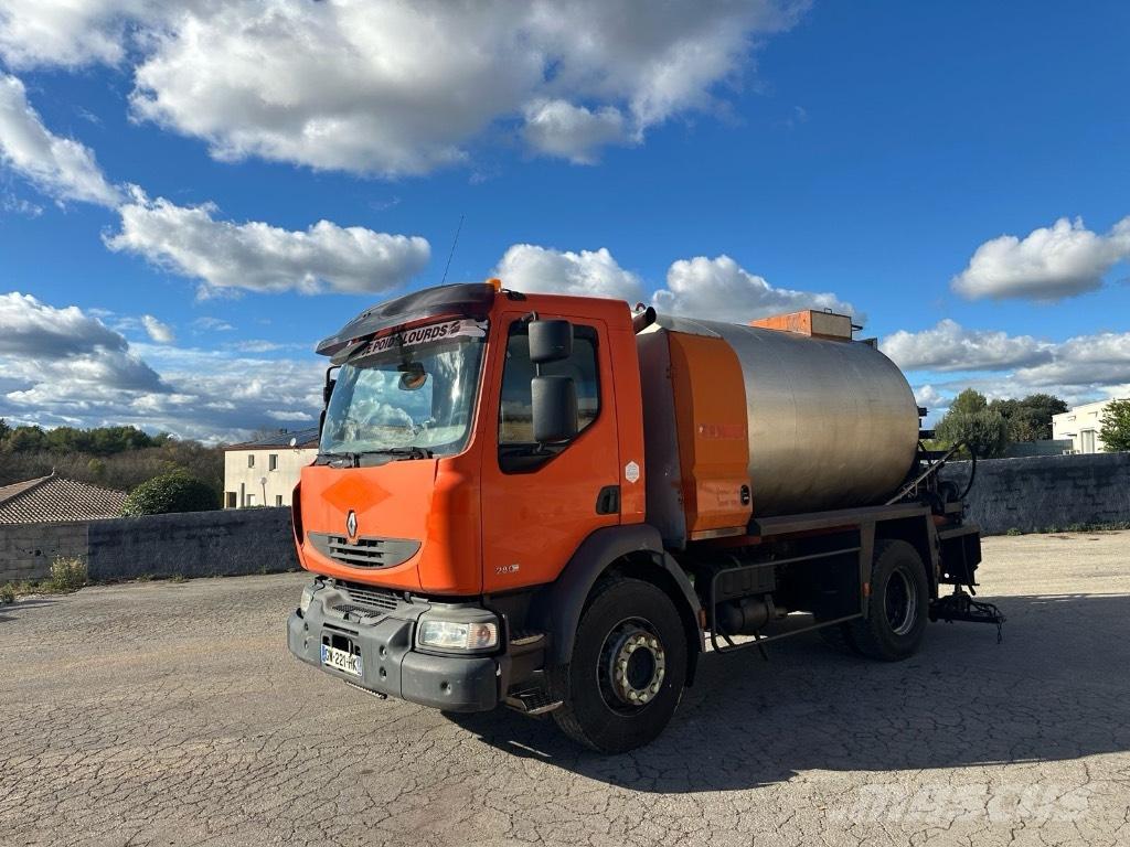 Renault Midlum Bitumen sprayers