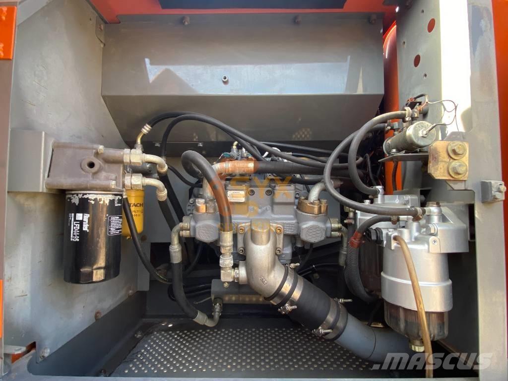 Hitachi ZX 240 Crawler excavators