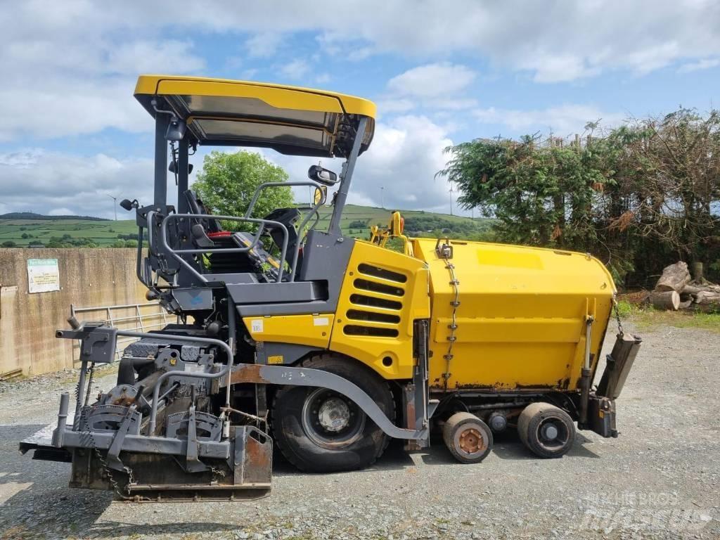 Vögele Super 1300-3i Asphalt pavers
