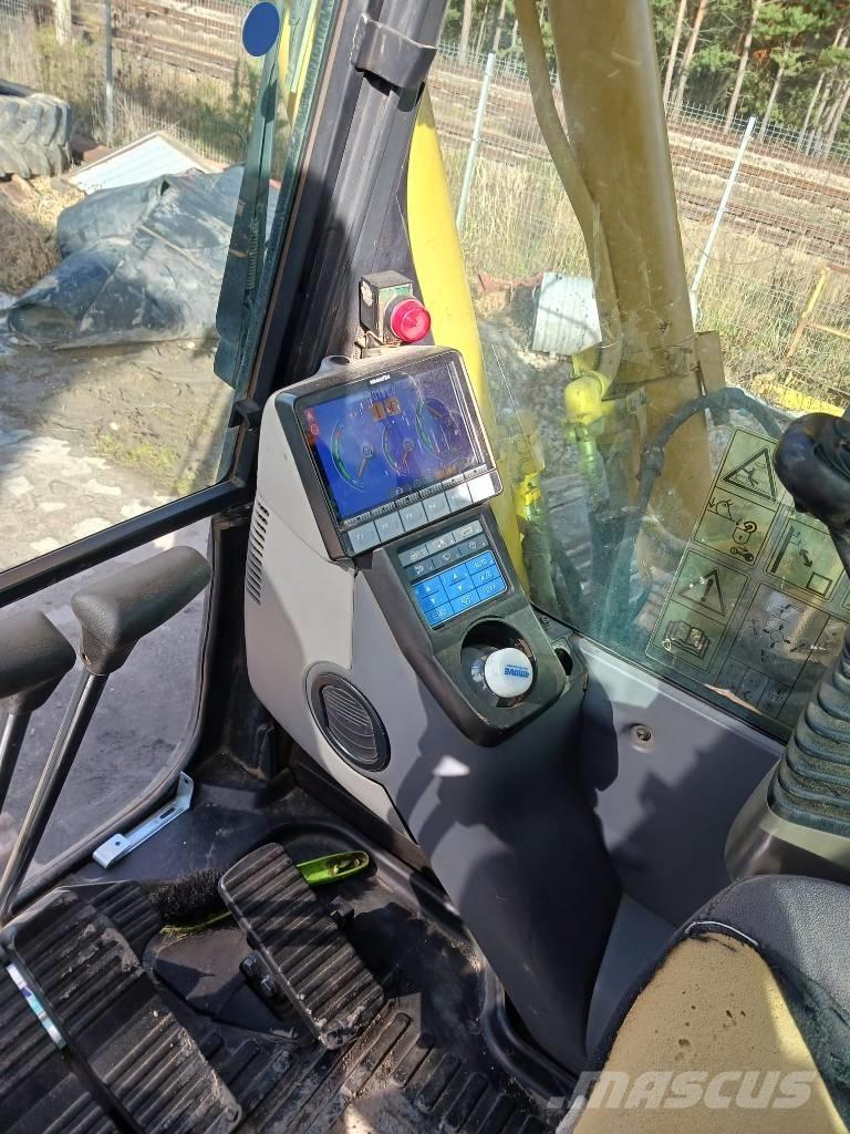 Komatsu PC 360 LC-10 Crawler excavators