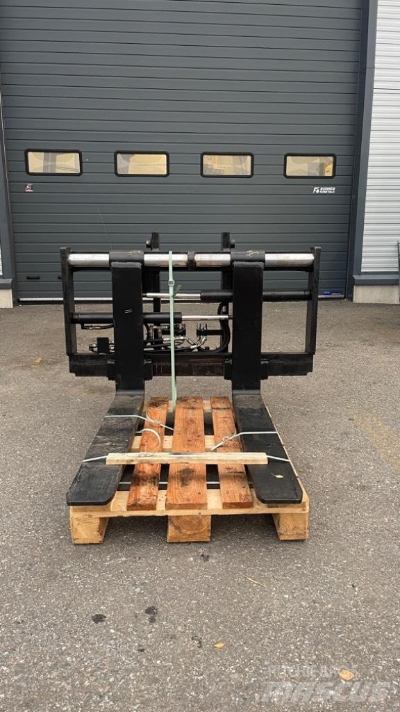 PMC 2 Asetinlaite Other attachments and components