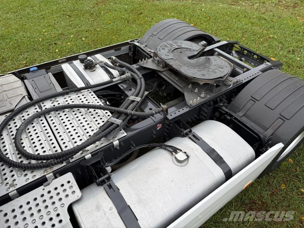 Renault T480 Tractor Units