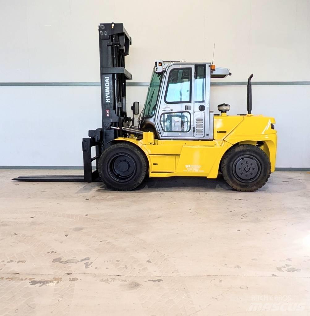 Hyundai 80 D-9 Diesel trucks