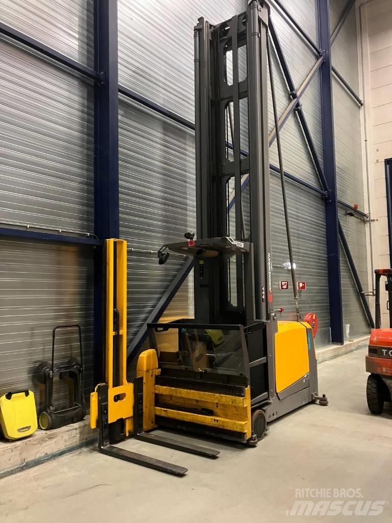 Jungheinrich EKX516 High lift order picker