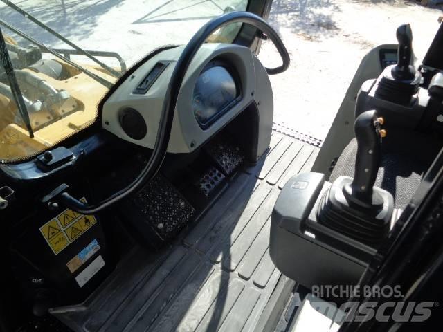 CAT 963 D Crawler loaders