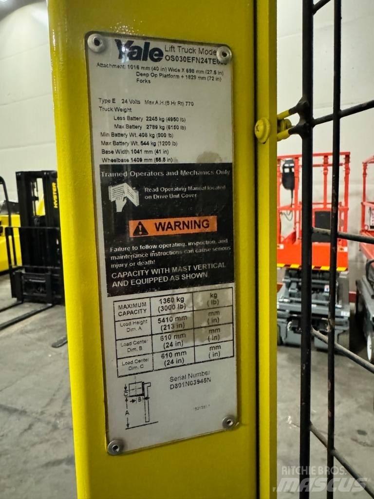 Yale OS030EF Medium lift order picker