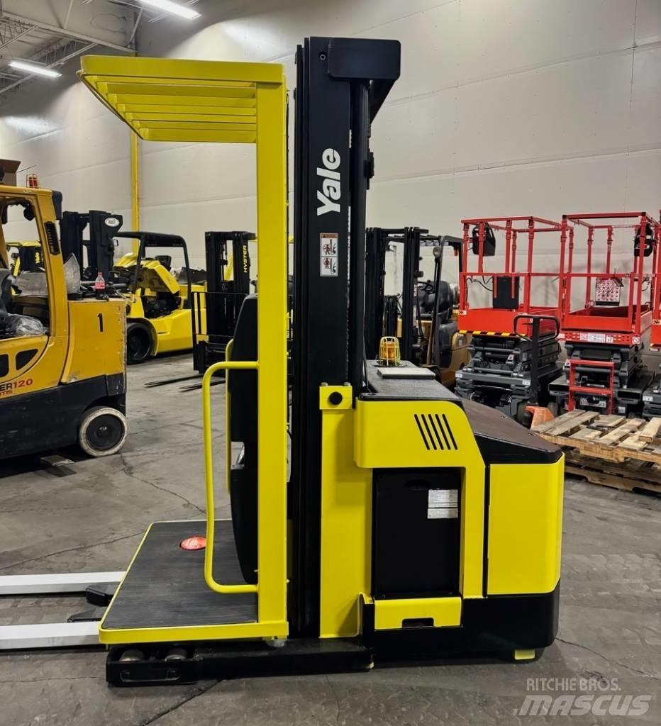 Yale OS030EF Medium lift order picker