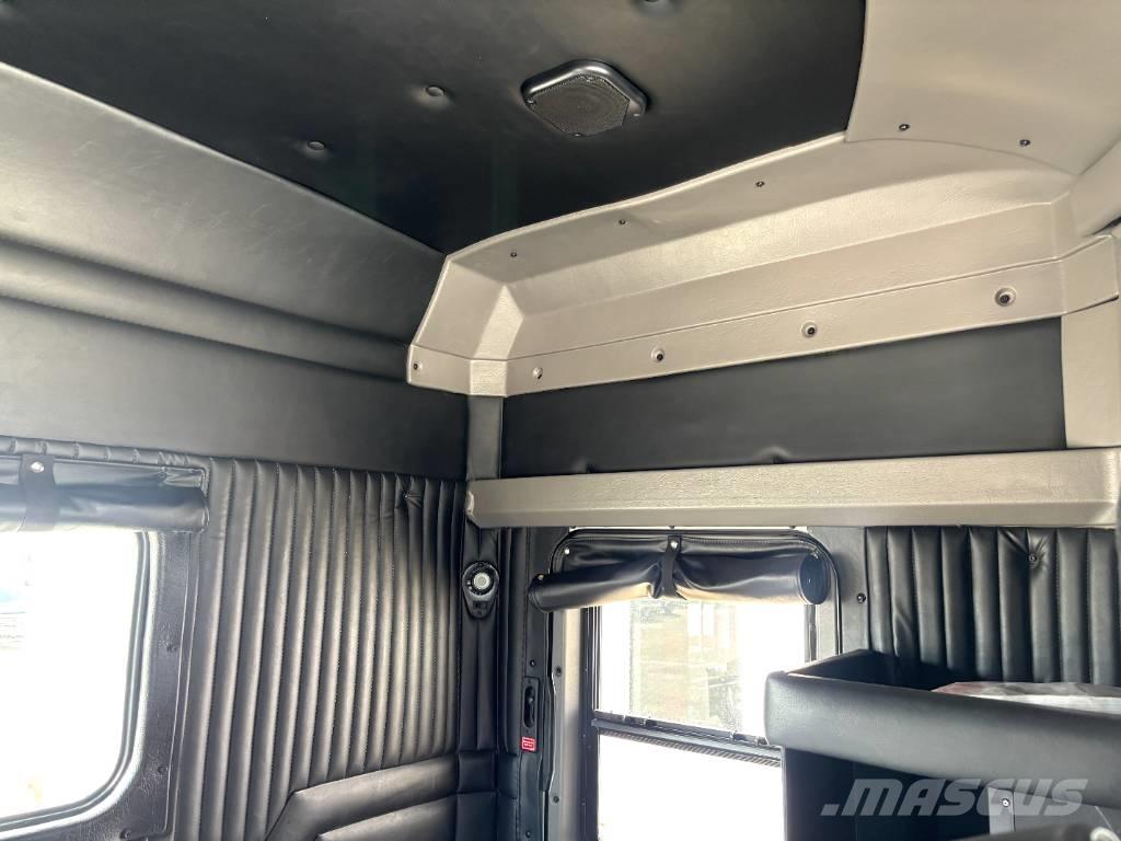 Kenworth W 900 Tractor Units