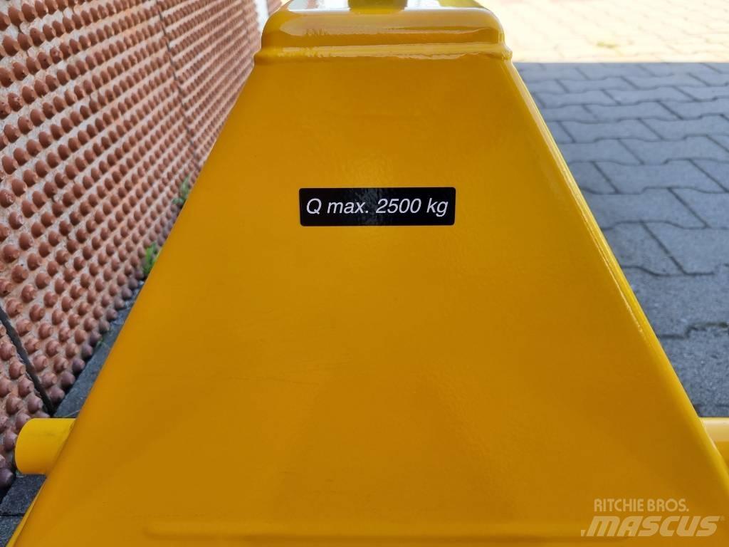TotalLifter TRP Hand pallet truck