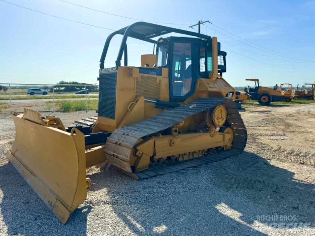 CAT D 6 M LGP Crawler dozers