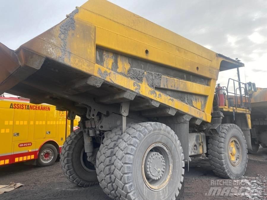 Komatsu HD405-7 Rigid dump trucks