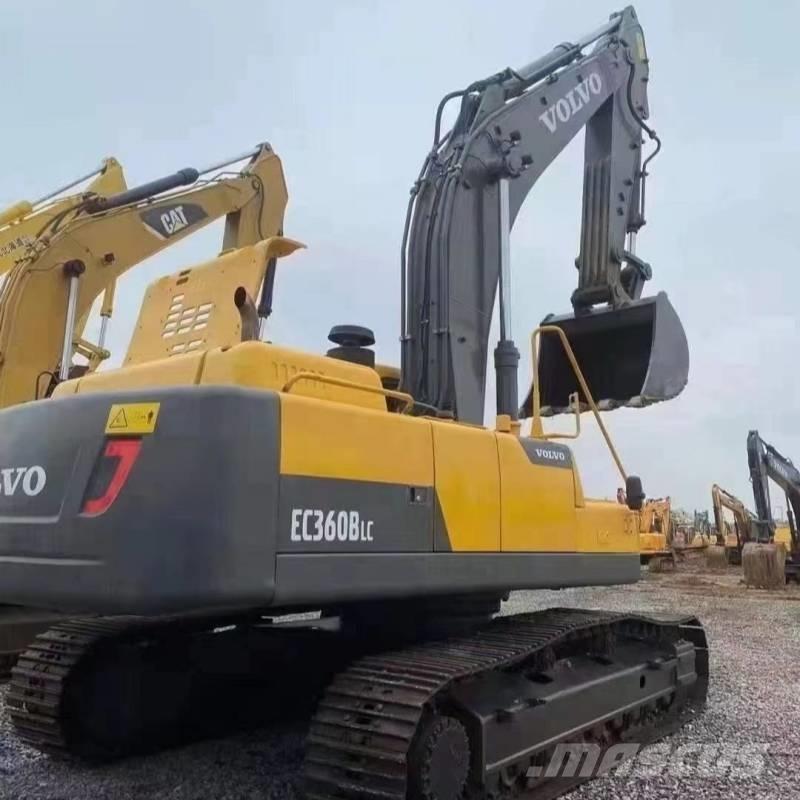 Volvo EC 360 Crawler excavators