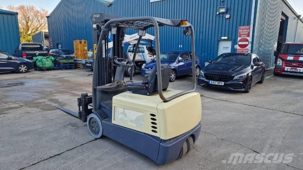 Crown SC 4540-35 Electric forklift trucks