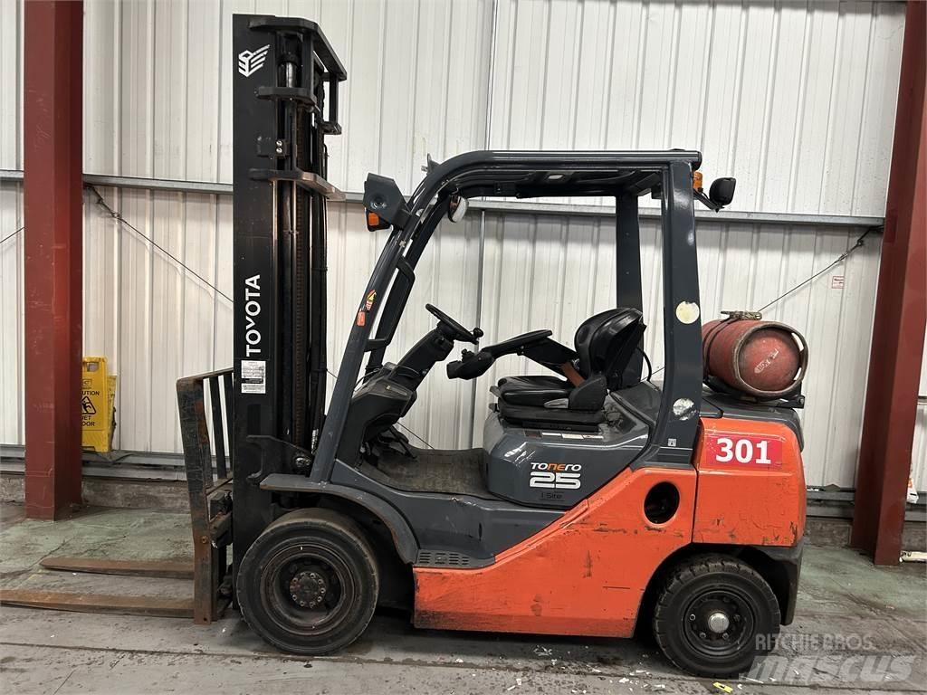Toyota 02-8FGF25 LPG trucks