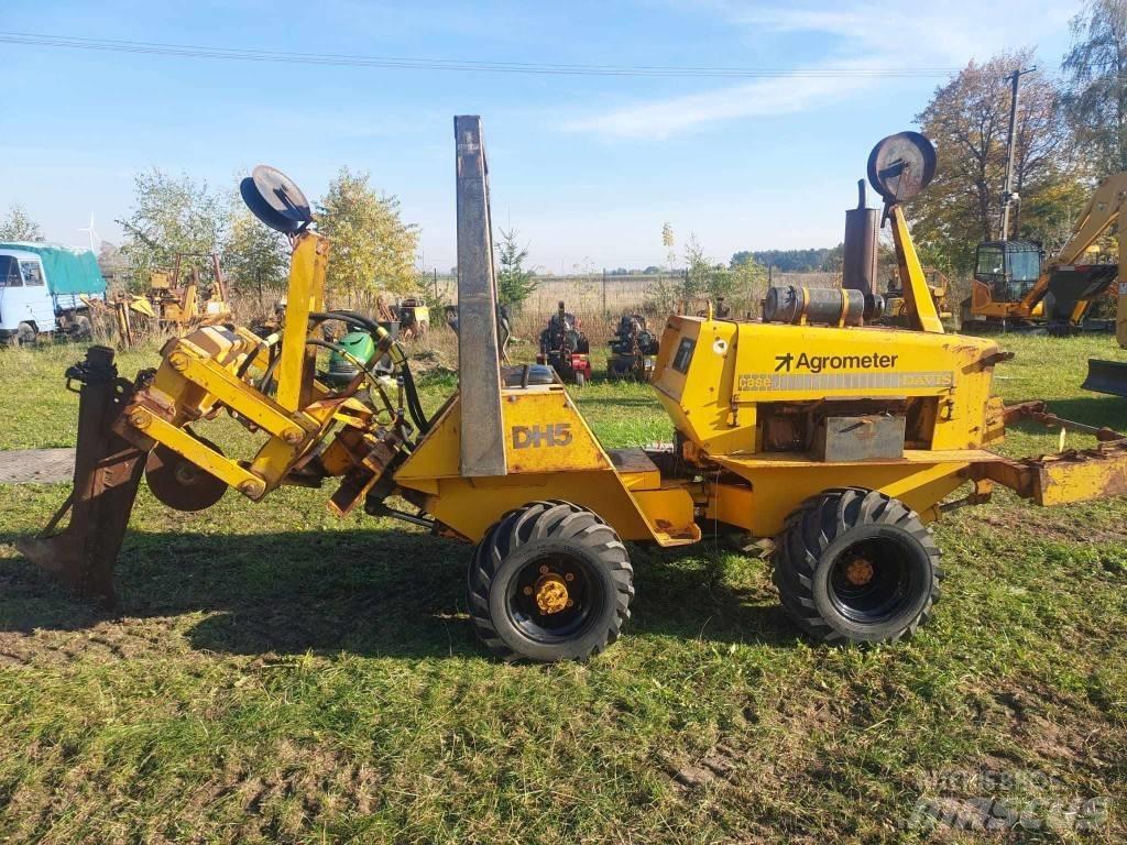 CASE Davis DH5 Construction - Others