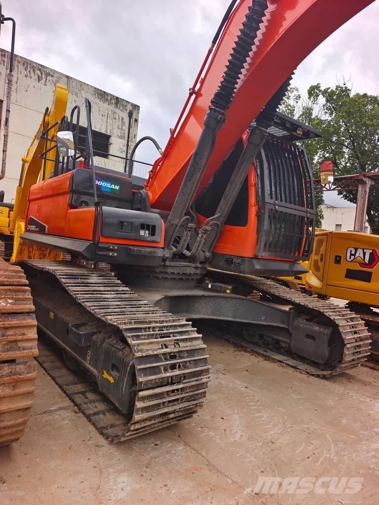 Doosan DX 300 LC-9C Crawler excavators