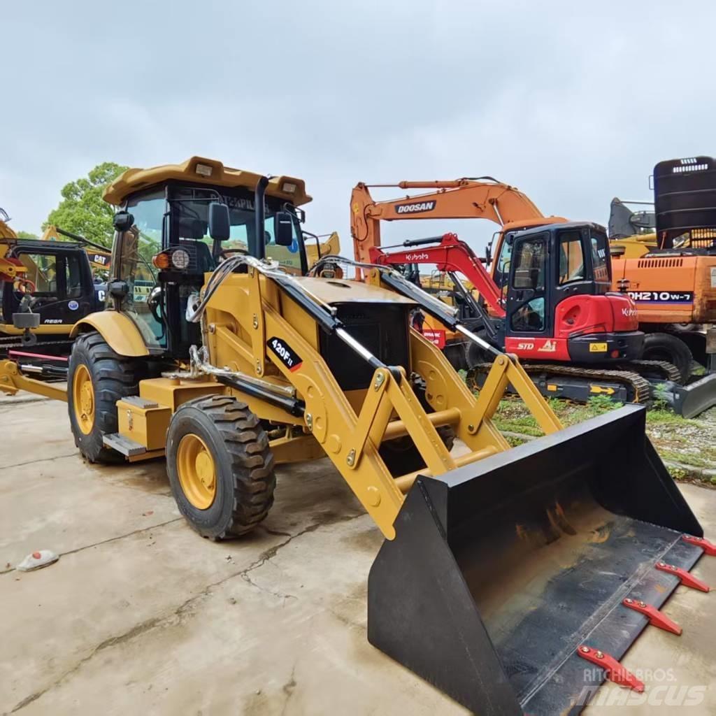 CAT 420 Backhoe loaders