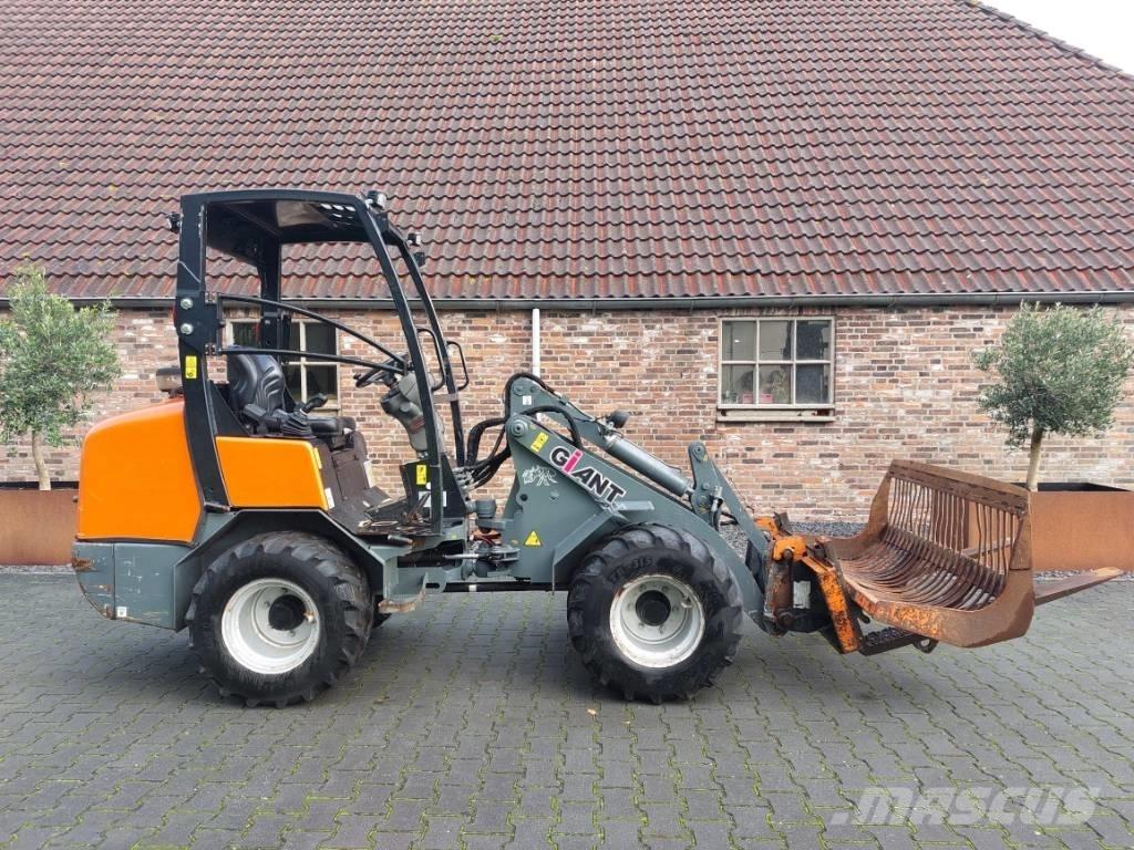 GiANT V 452 T X-Tra Mini loaders