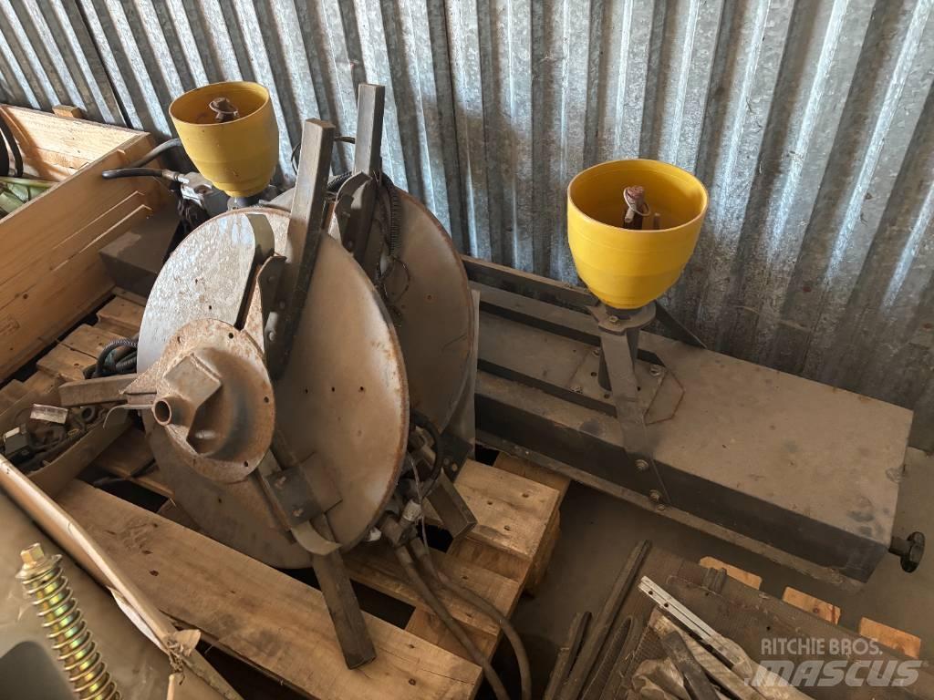 CLAAS Halmspreder Combine harvester accessories