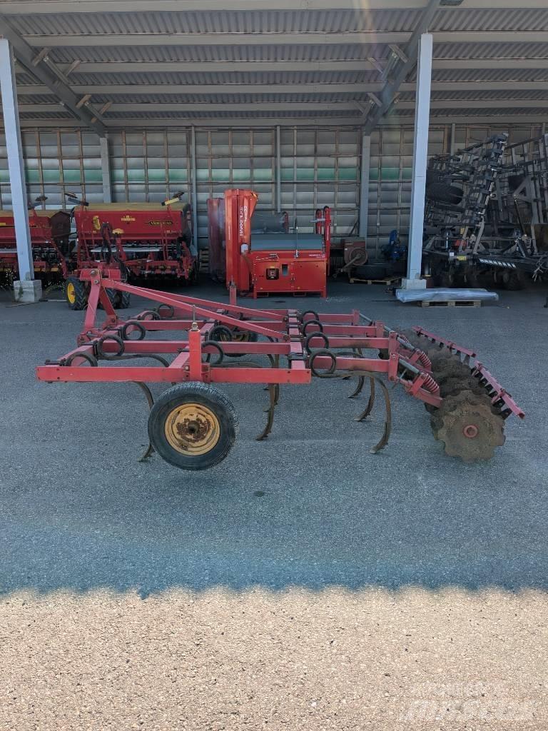 Väderstad SK13 Cultivators