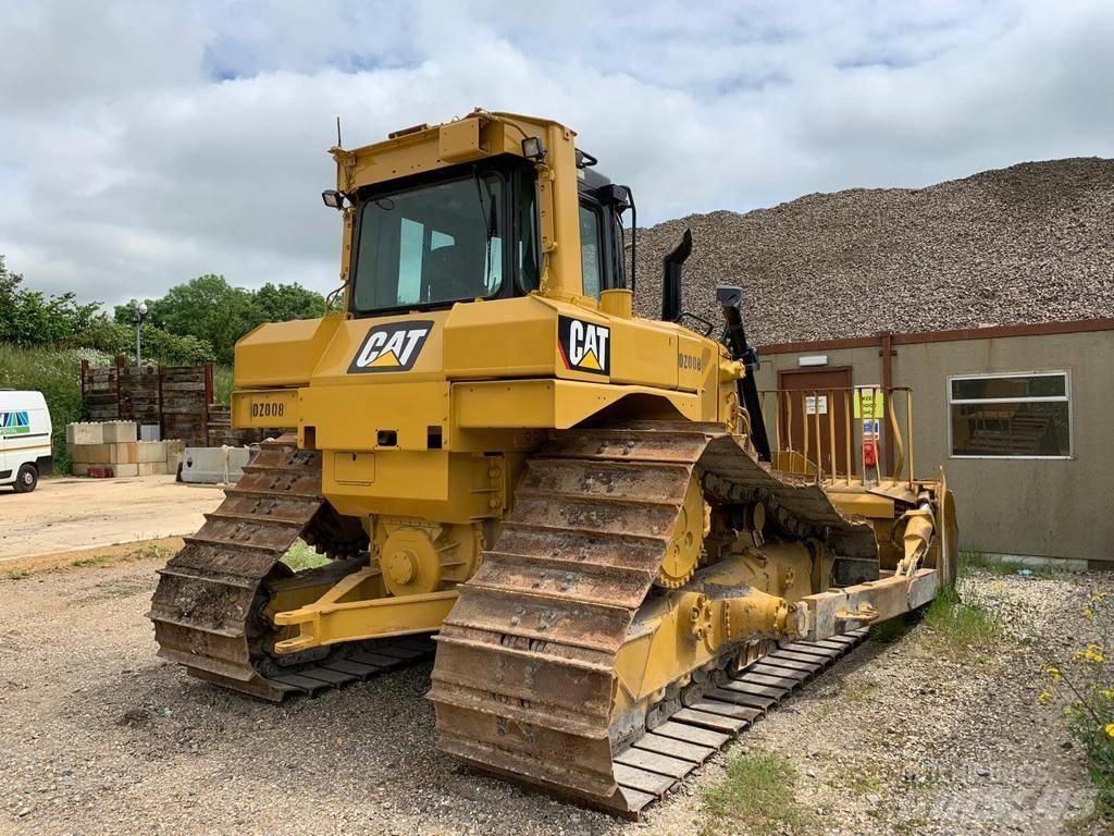 CAT D6T LGP Crawler dozers