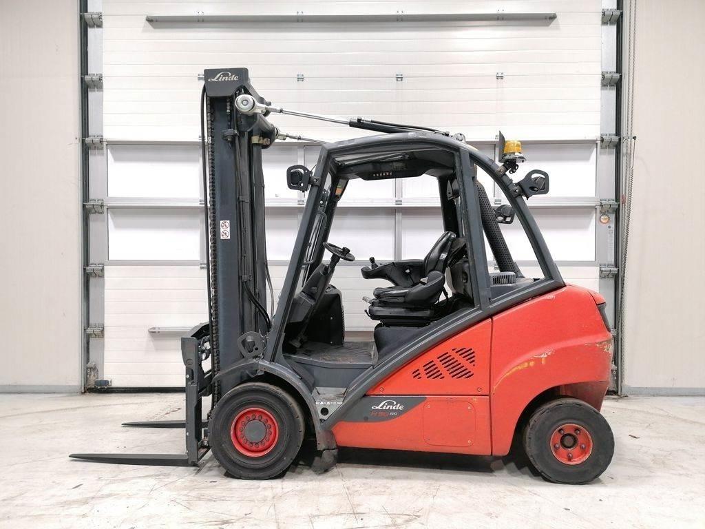 Linde H30D-02 Diesel trucks