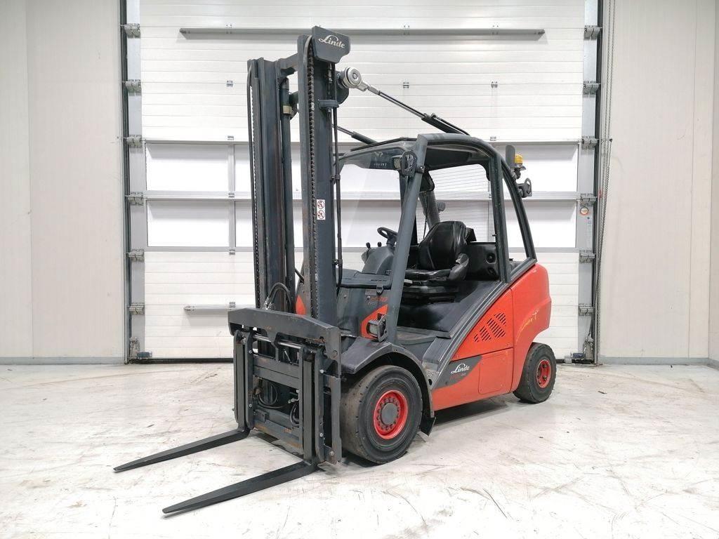 Linde H30D-02 Diesel trucks