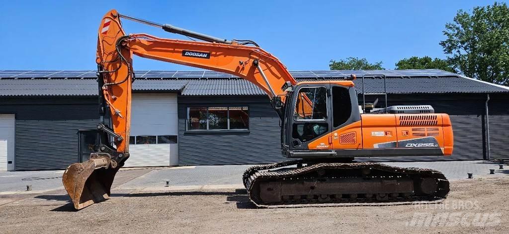 Doosan DX 255LC-5 Crawler excavators