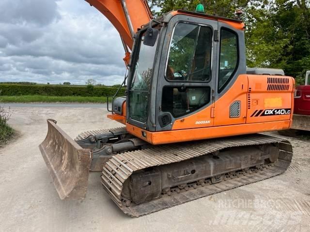 Doosan DX 140 LC Crawler excavators