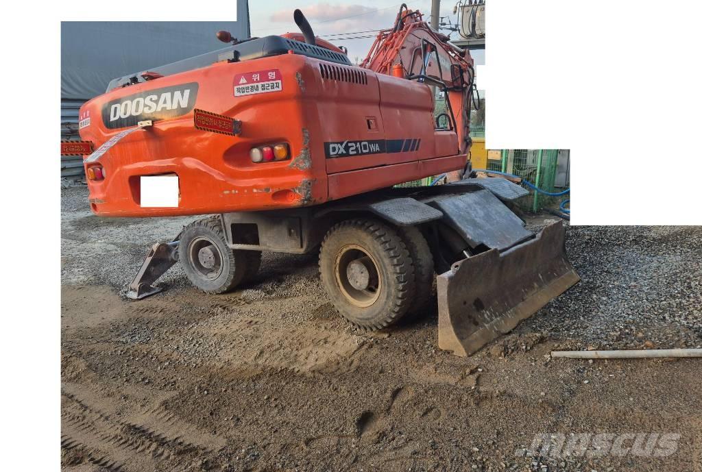 Doosan DX210W Wheeled excavators