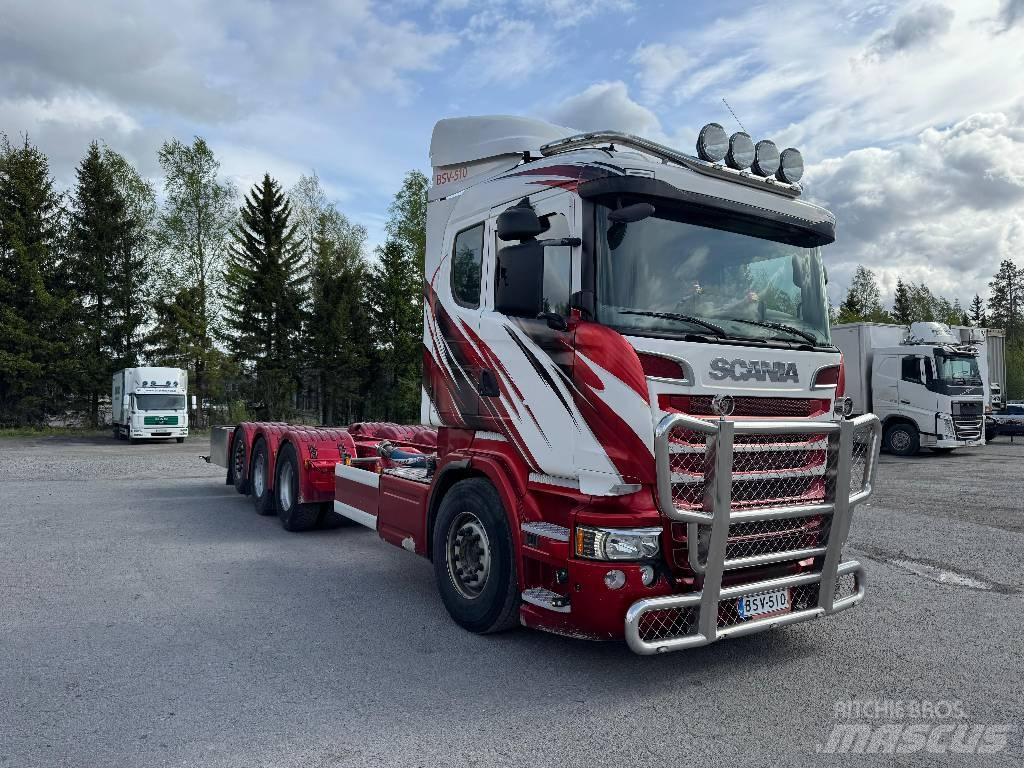 Scania R 520 Chassis Cab trucks
