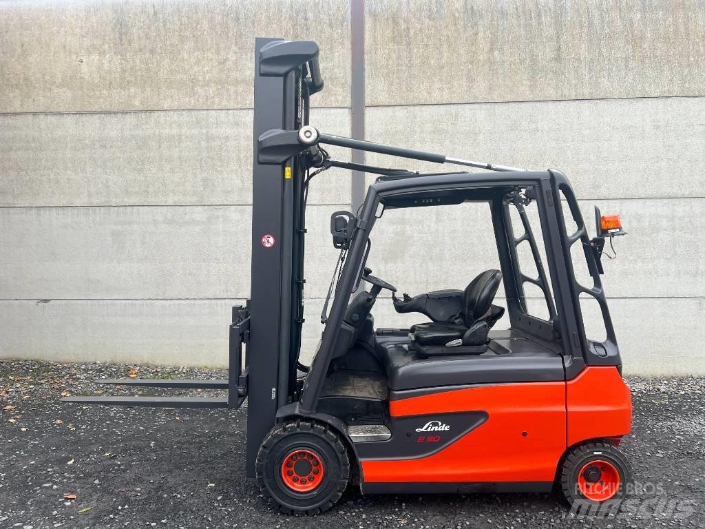 Linde E30L-01 Electric forklift trucks