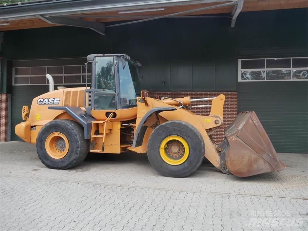 Case IH 821F Wheel loaders