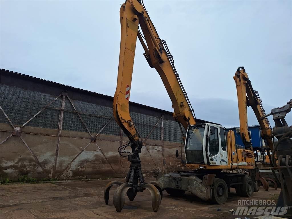 Liebherr A924C 4X4 Construction - Others