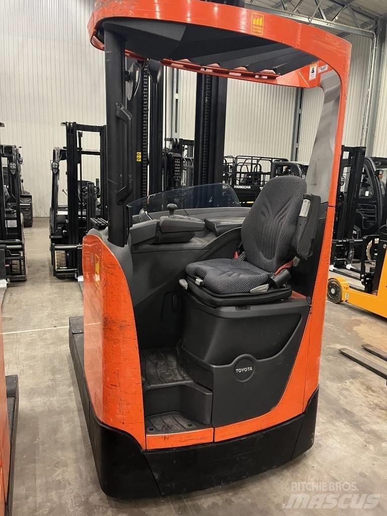 BT RRE250H Reach trucks