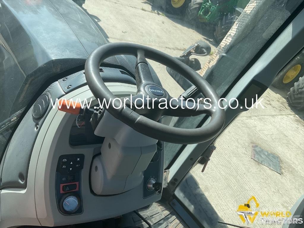 Valtra T 234 Tractors