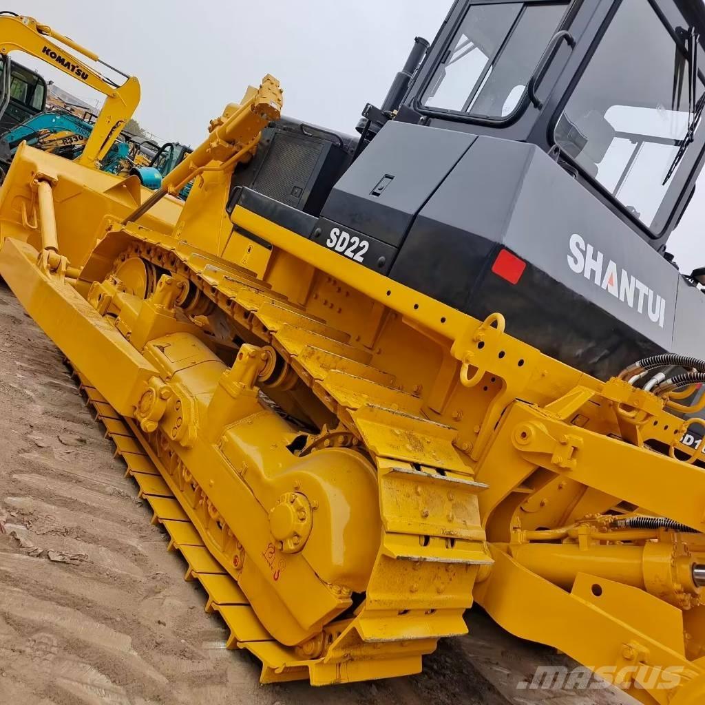 Shantui SD 22 Crawler dozers