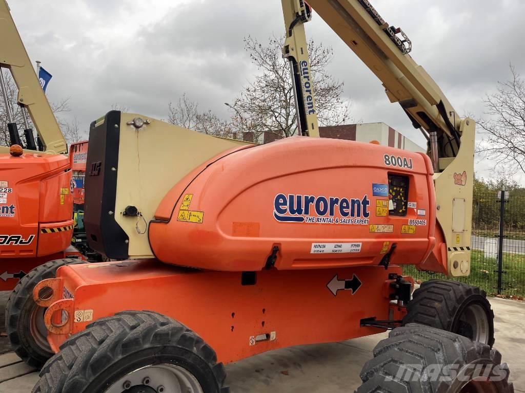 JLG 800 AJ Articulated boom lifts
