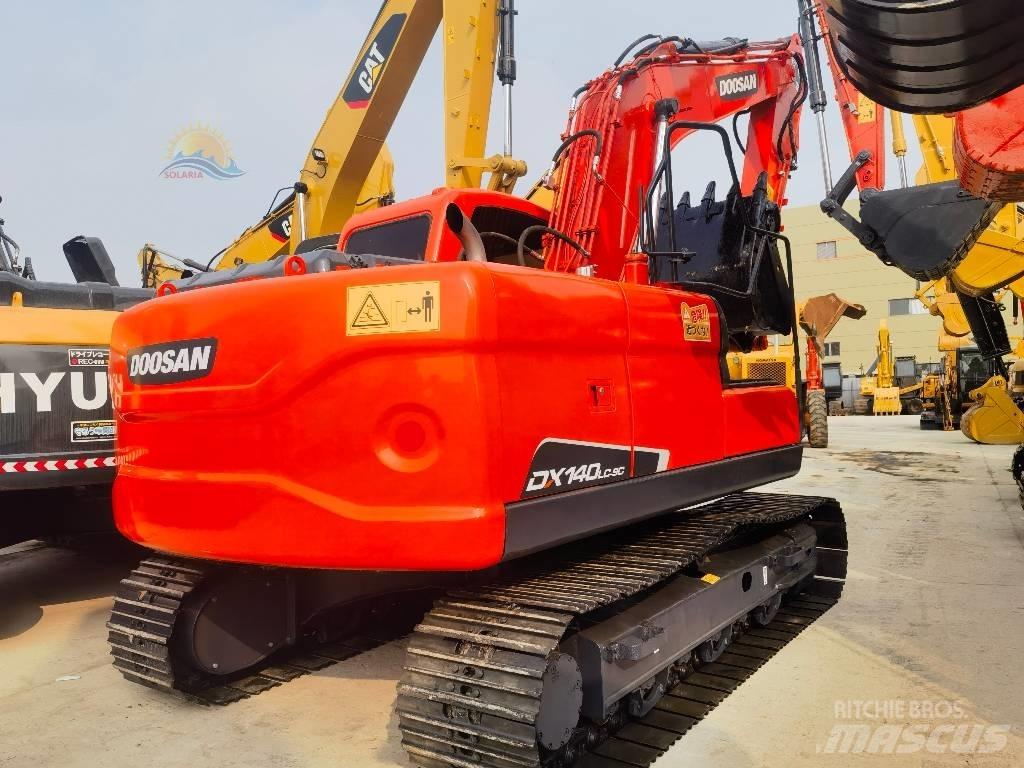 Doosan DX 140 LC Crawler excavators